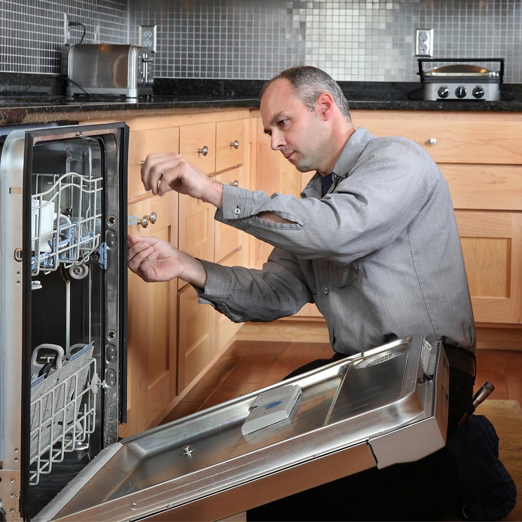 Мастер по ремонту посудомоечных машин ICEBERG